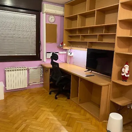 Self Check-in Studio With Wi-fi And Parking Place Apartment